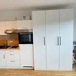 Leben Zuhause In - Live In A38 아파트